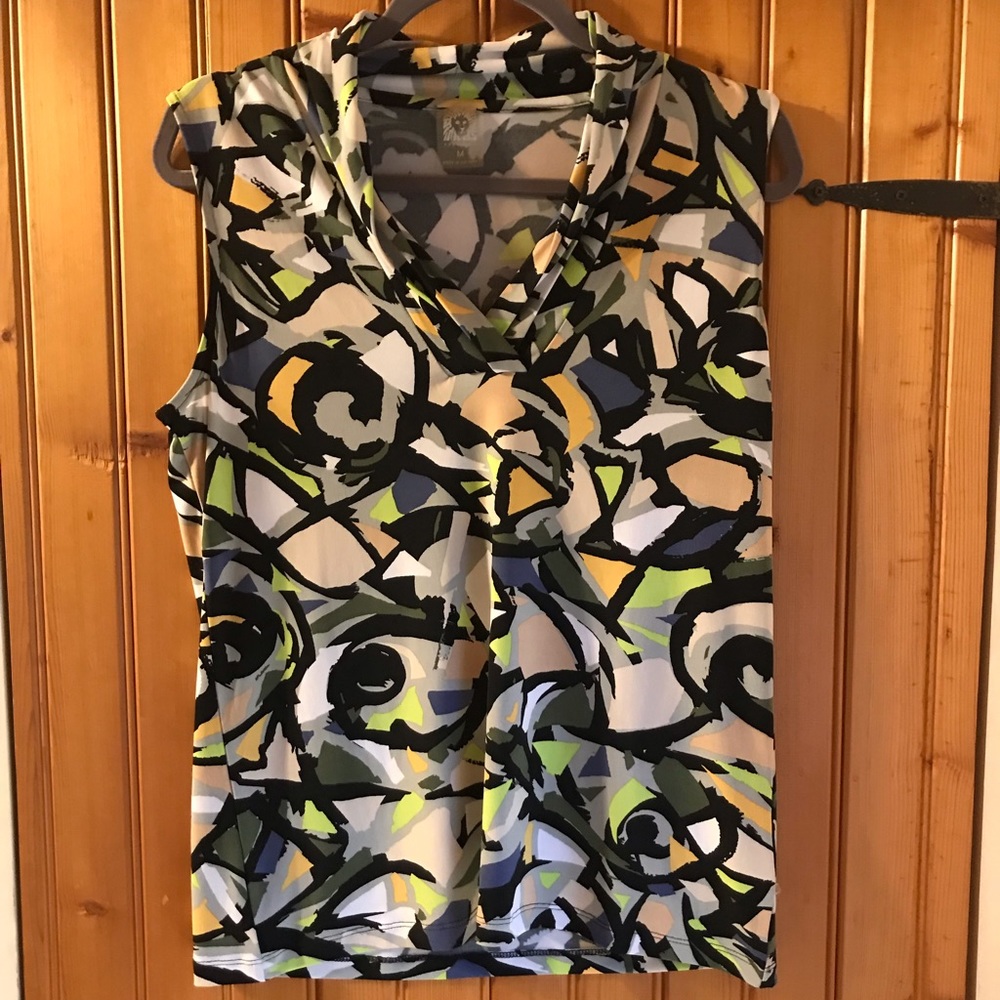 Ann Klein Size M Abstract Print Tank/Shell